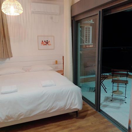 Beautiful Beach Apartment Ashdod Exterior photo
